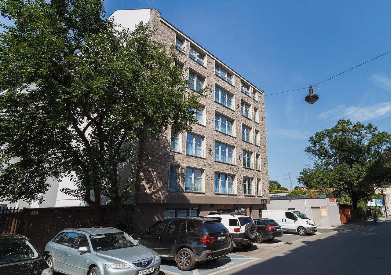 Aaron Aparthotel Krakow Bagian luar foto